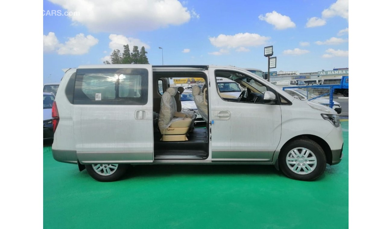 Hyundai H-1 my 21  deiseal 12 seats manual gear