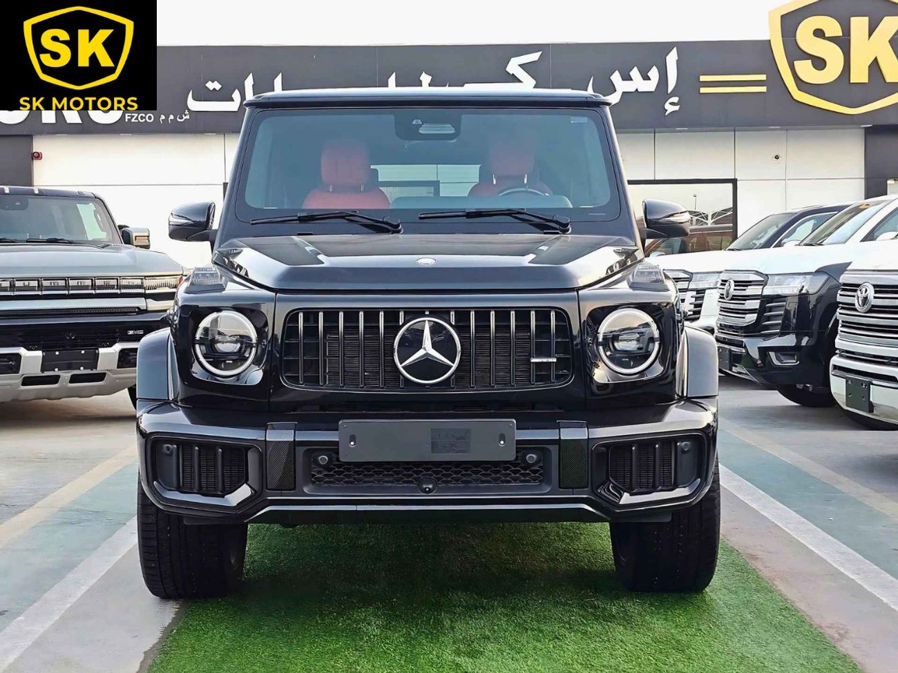 Mercedes-Benz G 63 AMG AIR SUSPENSION / 4.0L V8 / LEATHER SEATS / 4WD / DIGITAL DISPLAY (CODE#69059)
