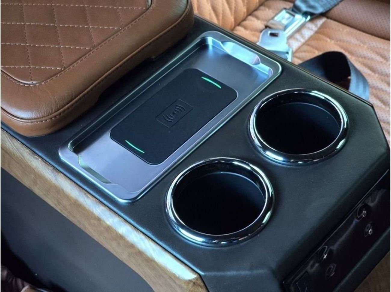 مرسيدس بنز V 250 Std 2.1L