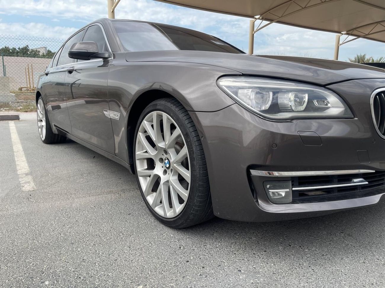 BMW 750Li Exclusive 4.4L