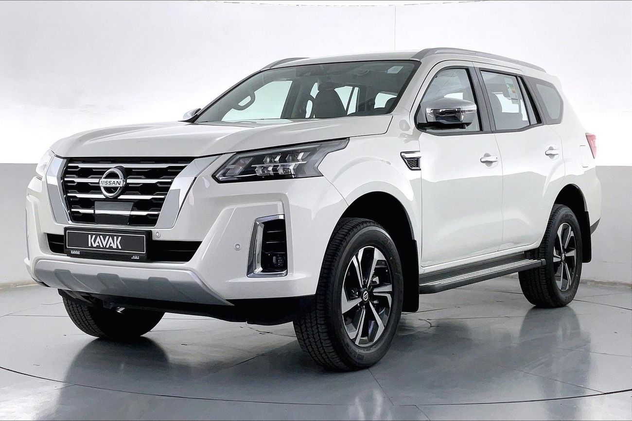 Nissan XTerra Platinum | 1 year free warranty | 1.99% financing rate | 7 day return policy