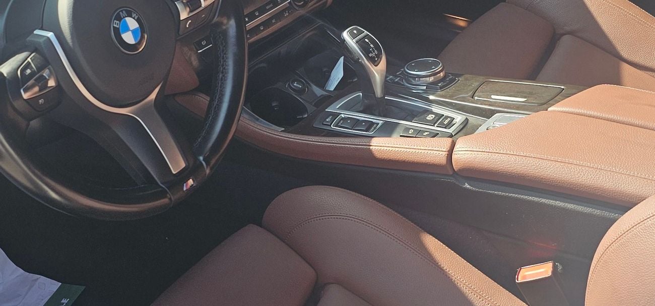 بي أم دبليو 528i