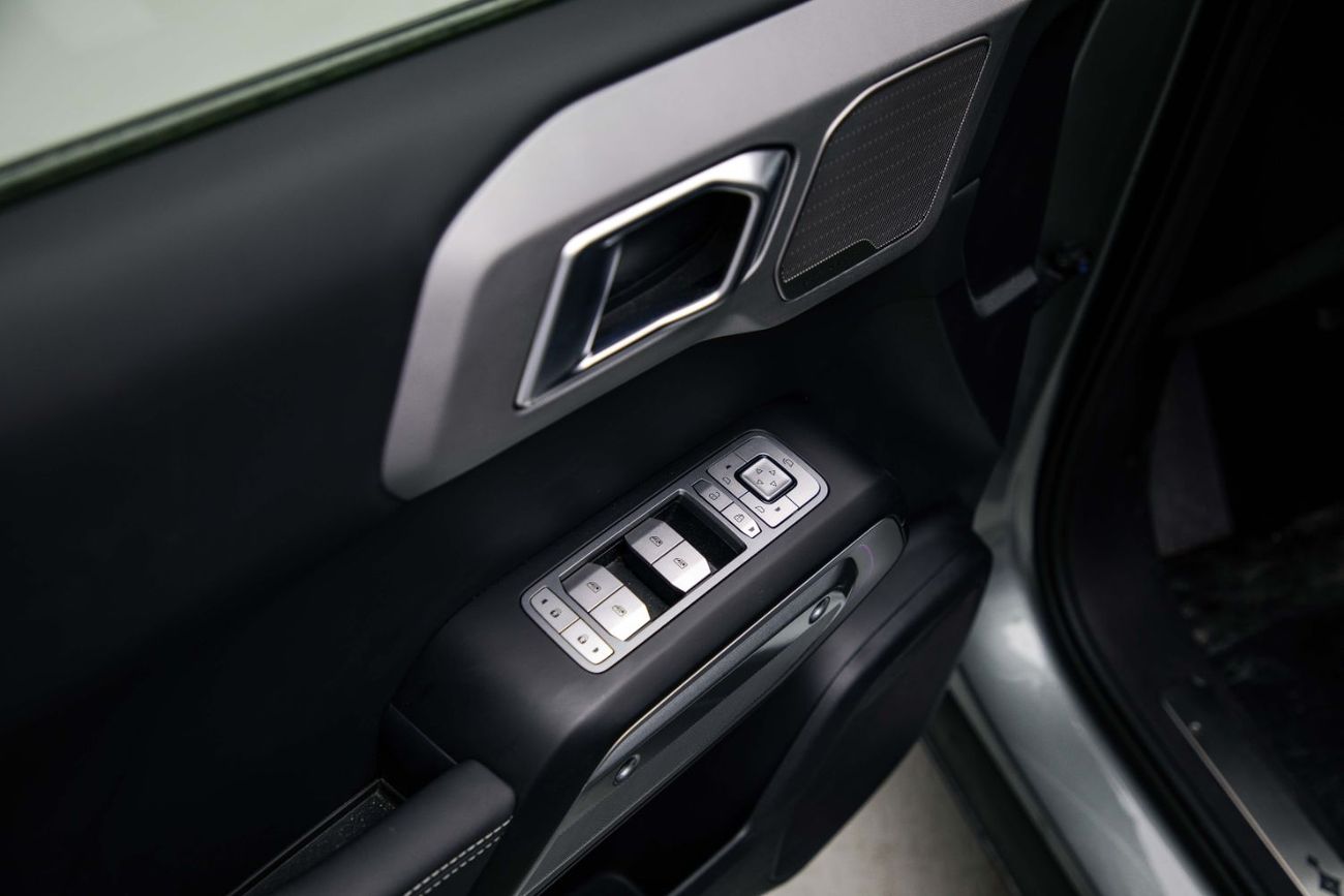 BYD Leopard Titanium 3 ID Ultra - Green Inside Black | Export Only