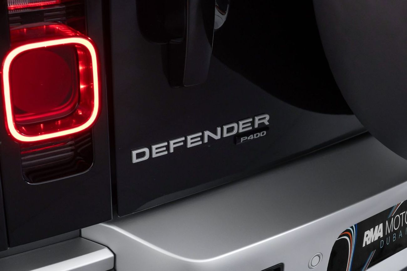 Land Rover Defender 110 HSE P400 3.0L