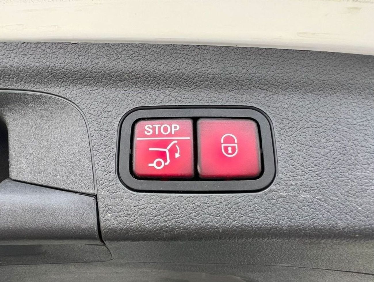 Mercedes-Benz GLE 350 2020 MERCEDES BENZ GLE 350 4MATIC // 2.0L // 36200 mileage// NEAT AND CLEAN // EXCELLENT CONDITION