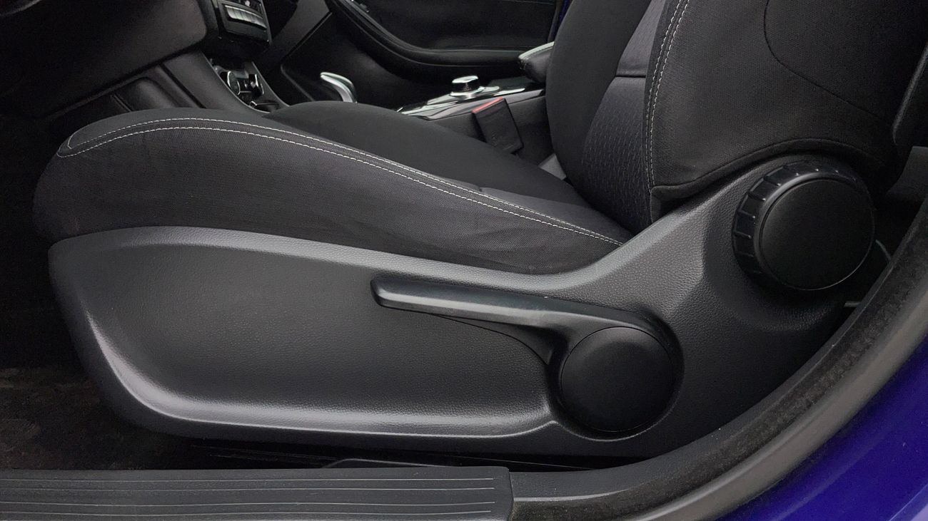 Infiniti Q30 LUXE 1.6 | Zero Down Payment | Free Home Test Drive