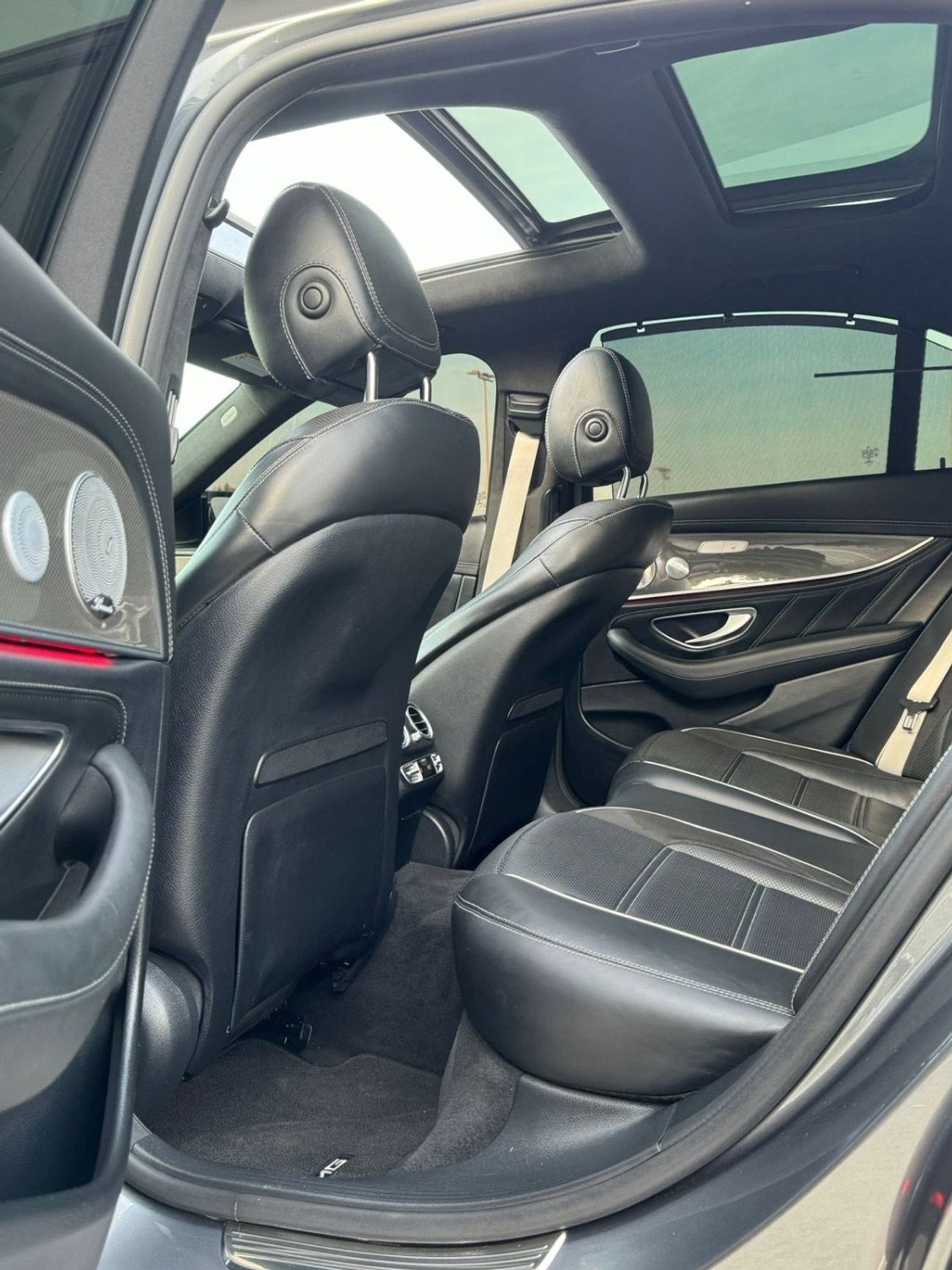 Mercedes-Benz E 63 AMG 4MATIC+ MERCEDES BENZ E63s 2019 FULL OPTION