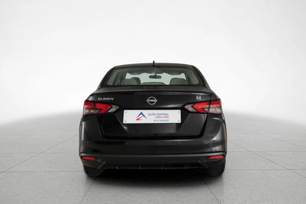 نيسان صني SV 1.6