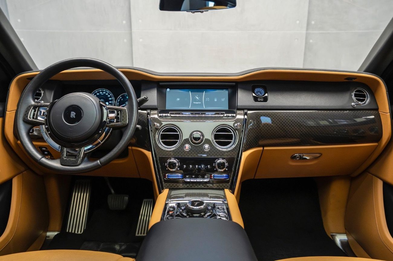 Rolls-Royce Cullinan 2020 BLACK BADGE | AGMC SERVES HISTORY