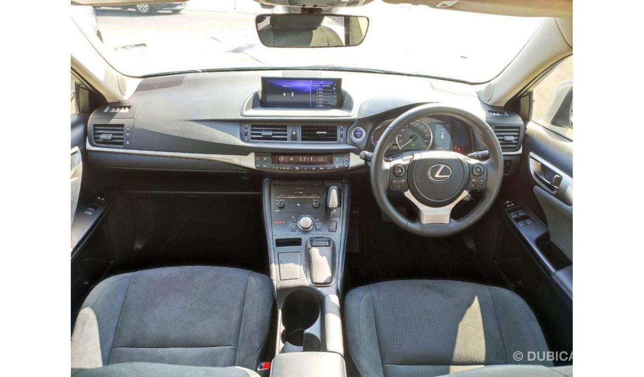 Lexus CT200h JTHKD5BH502369551