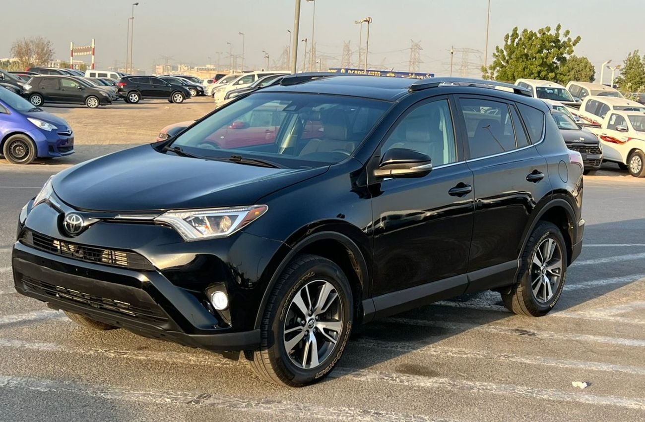 Toyota RAV4  2018 - 2.5L V4-RearCam-AWD 4x4 - Push Start -Sunroof