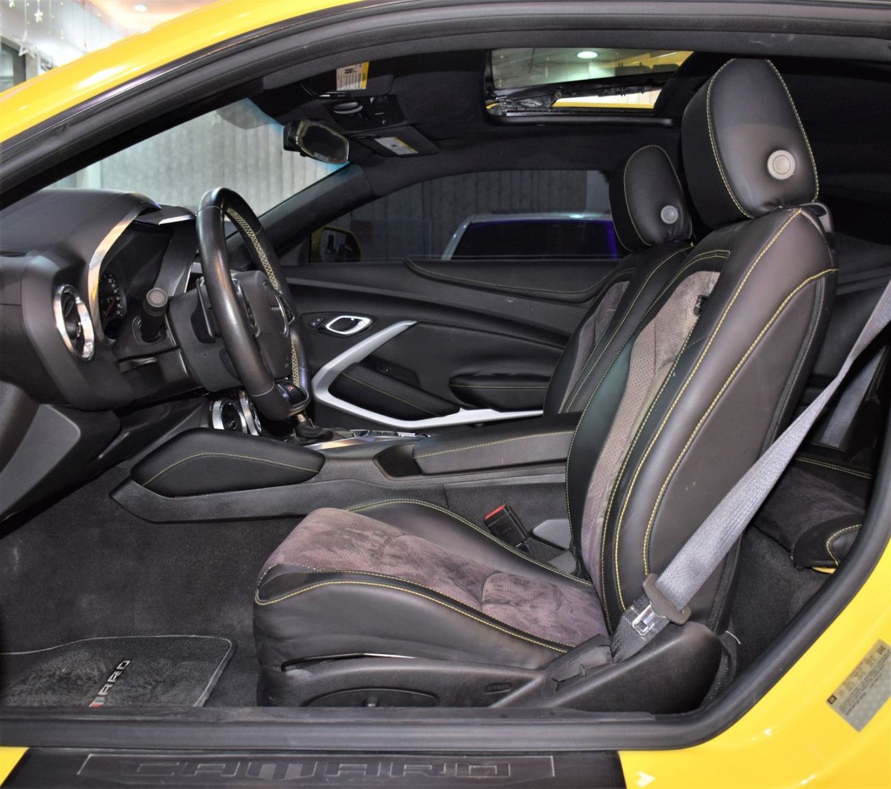 Chevrolet Camaro EXCELLENT DEAL for our Chevrolet Camaro SS V8 2018 Model!! in Yellow Color! American Specs