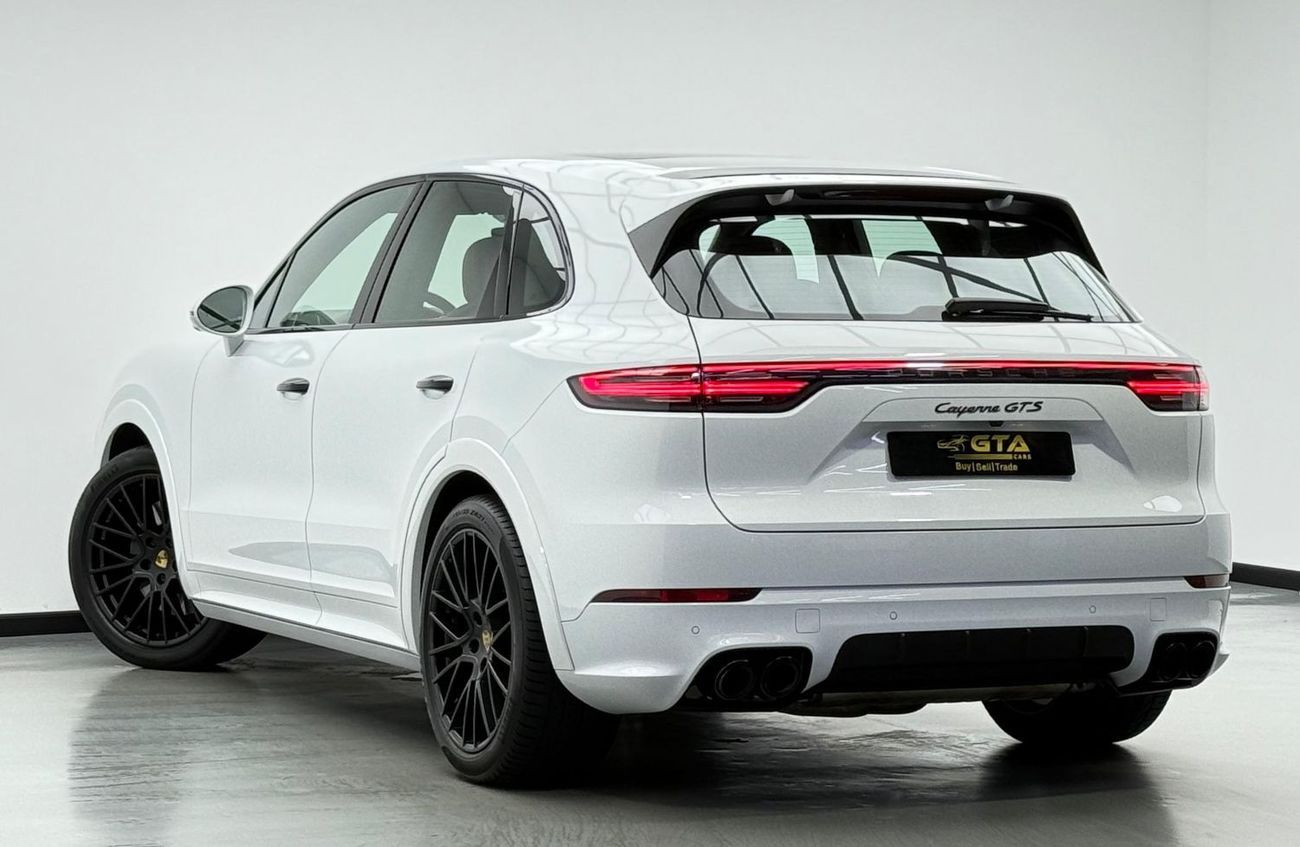 Porsche Cayenne GTS 4.0L (460 HP) 2021 Porsche Cayenne GTS, Warranty, Full Porsche Service History, Excellent Condit