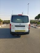 Nissan Urvan STD