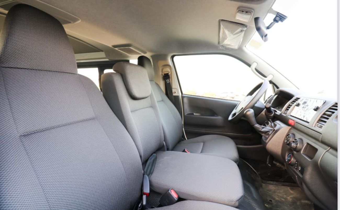 Toyota Hiace GL -Standard Roof  Panal Van 2.7L