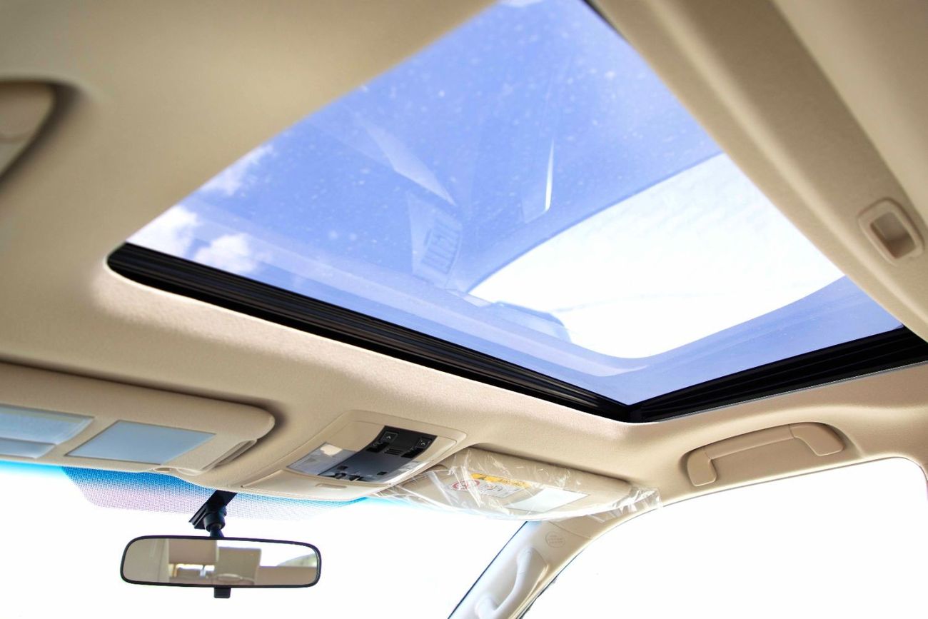 Toyota Prado 2023 Toyota Prado 4.0 TXL S.Dr - White Pearl inside Beige | Export Only