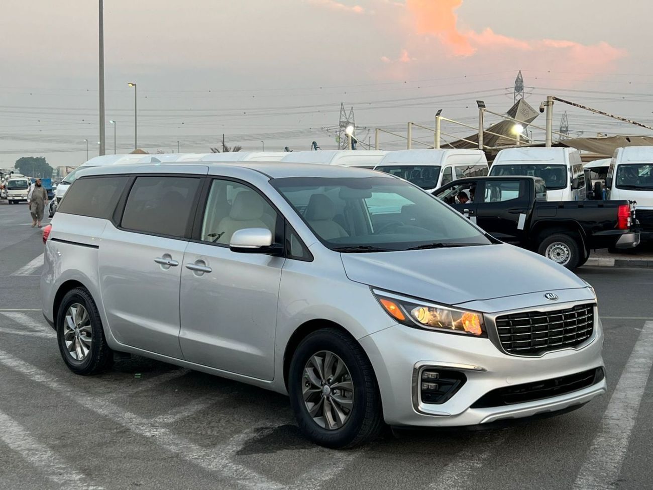 Kia Sedona 2021 Kia Sedona LX Mid Option – 3.3L V6 – 7 Seater –