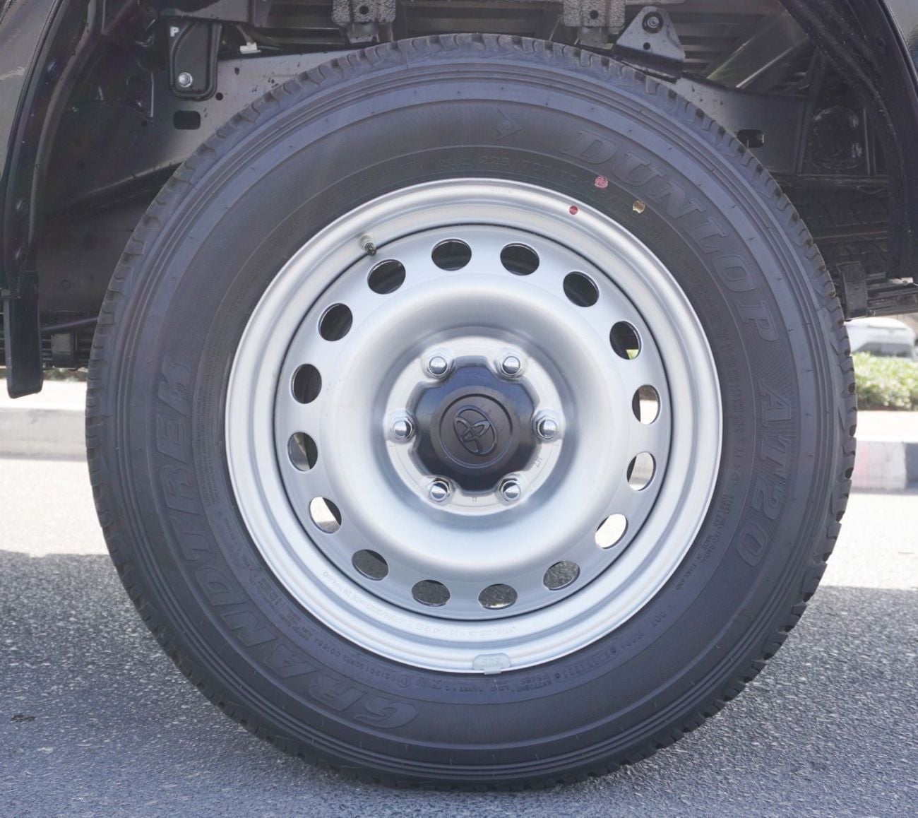 Toyota Hilux GL HILUX 4x4 DC 2.4 A/T STD