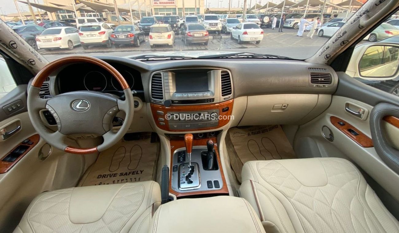 Lexus LX 470 GCC Full options