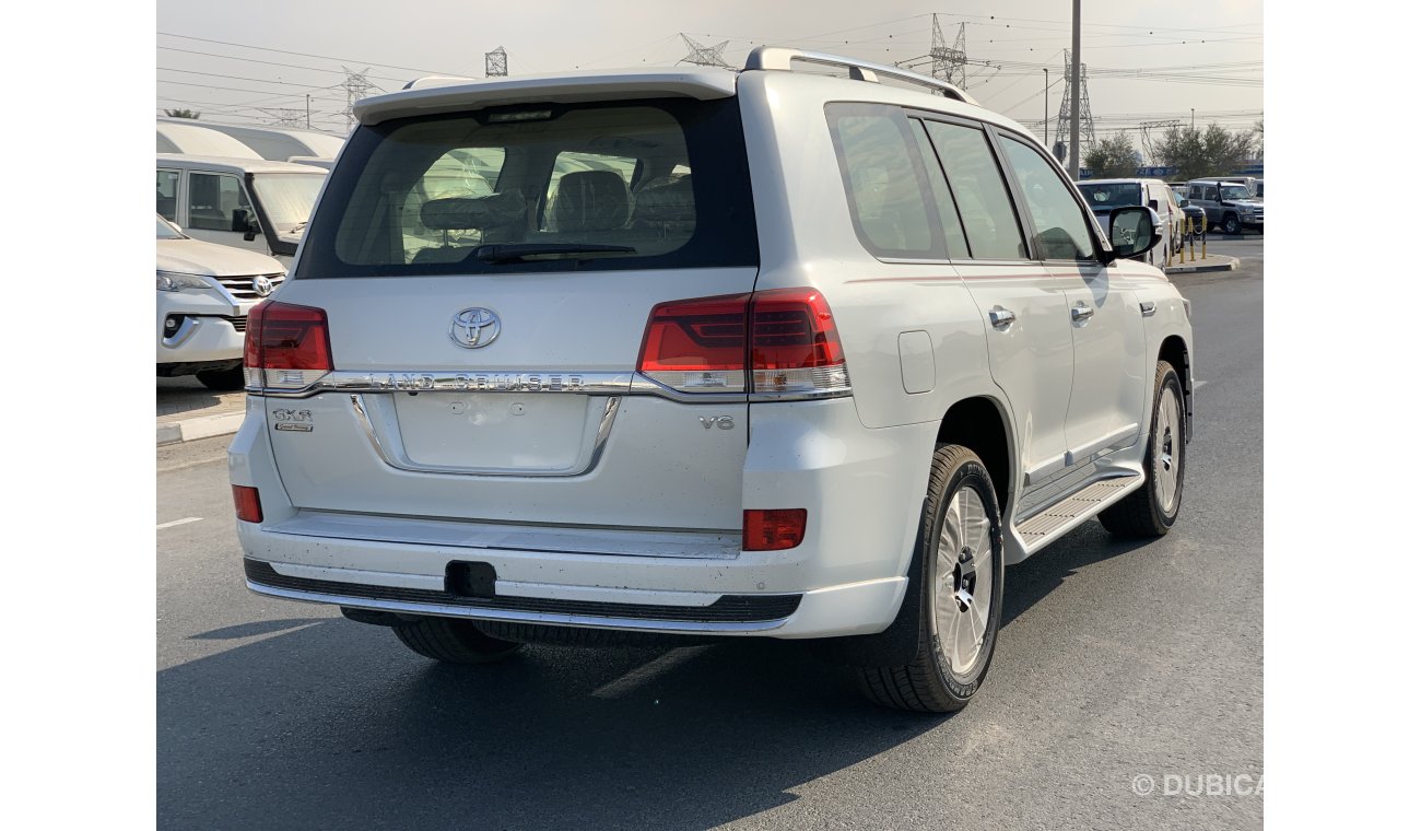 Toyota Land Cruiser V6 MY2021 GRANDTOURING ( REAR SCREEN & LEATHER SEATS )