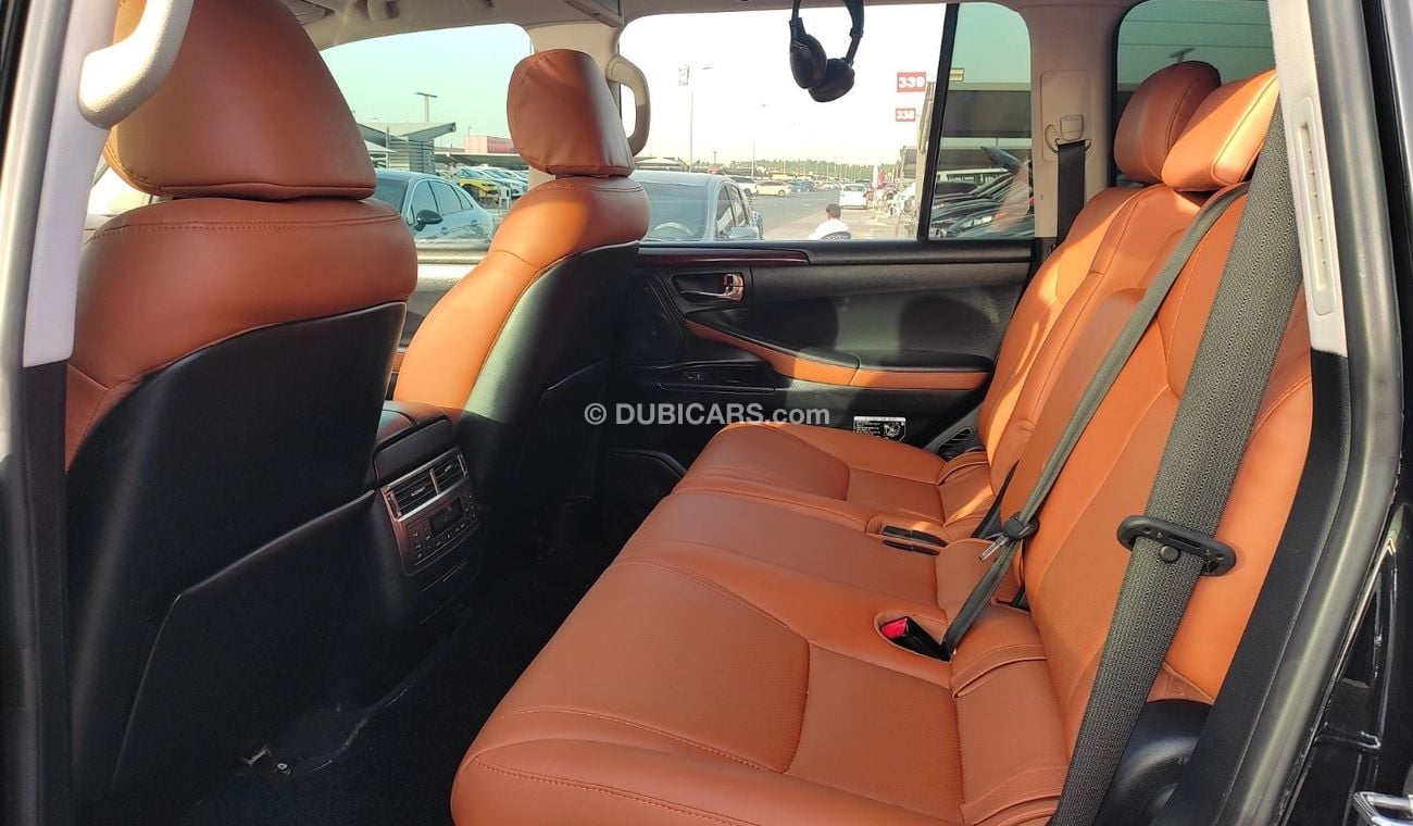 لكزس LX 570 GCC Full options