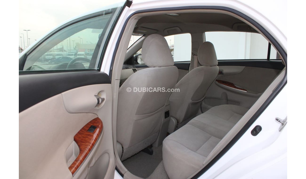 تويوتا كورولا تويوتا كورولا 2011 خليجي بحالة ممتازة بدون حوادث نظيفه جدا من الداخل والخارج