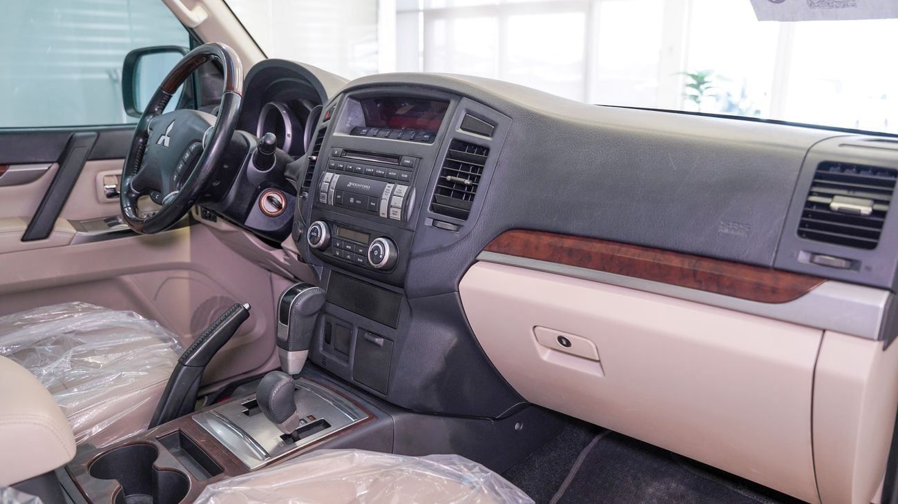 ميتسوبيشي باجيرو