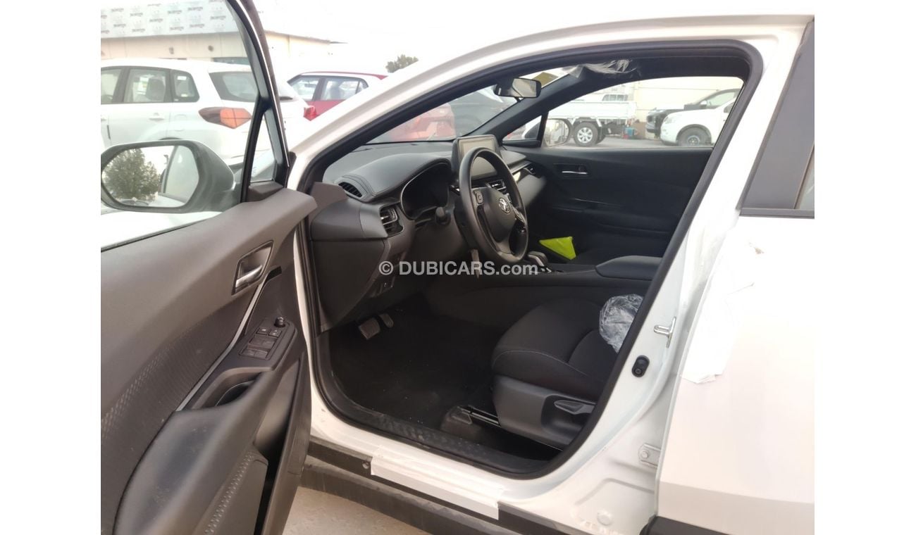 تويوتا CHR CHR Electric Vehicle Basic