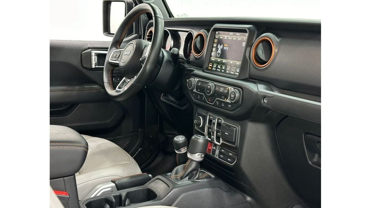 جيب جلادياتور 2022 Jeep Gladiator Sand Runner, November 2027 Jeep Warranty, Full Jeep Service History, GCC