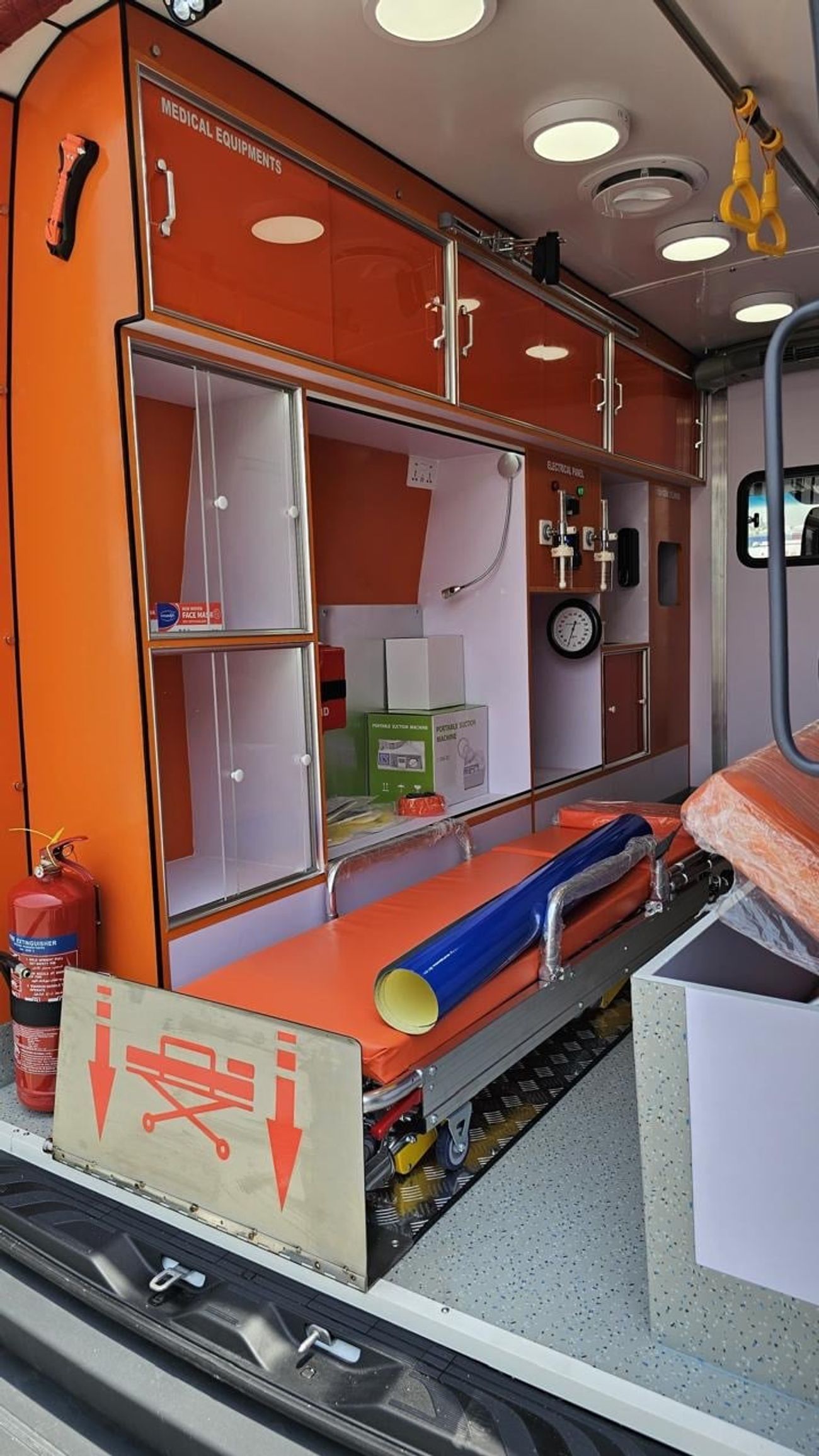 مرسيدس بنز سبرينتر Mercedes Benz Sprinter Ambulance