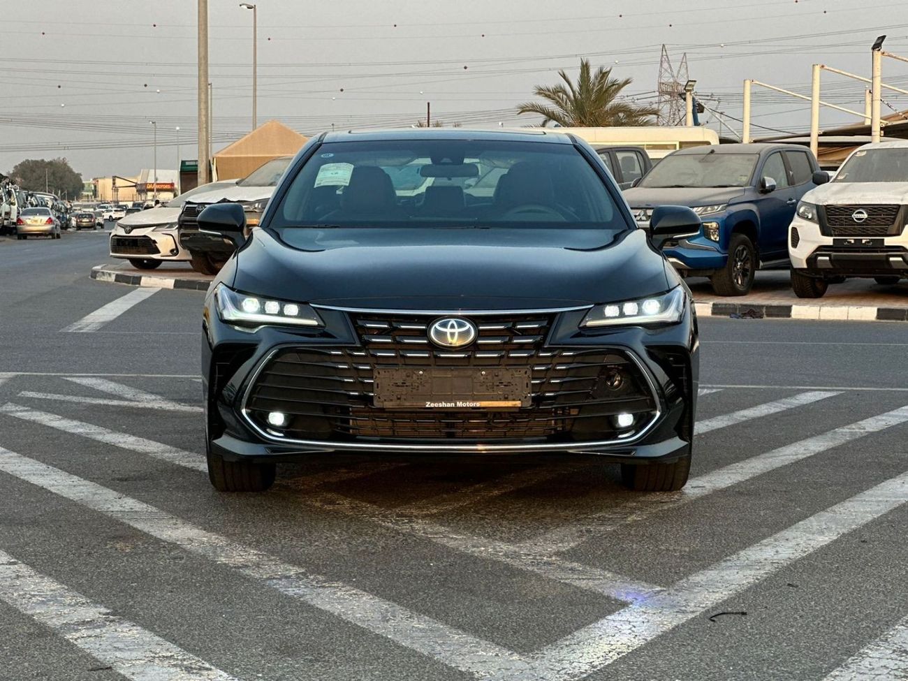 تويوتا افالون TOYOTA AVALON XLE 2.5L HYBRID 2024