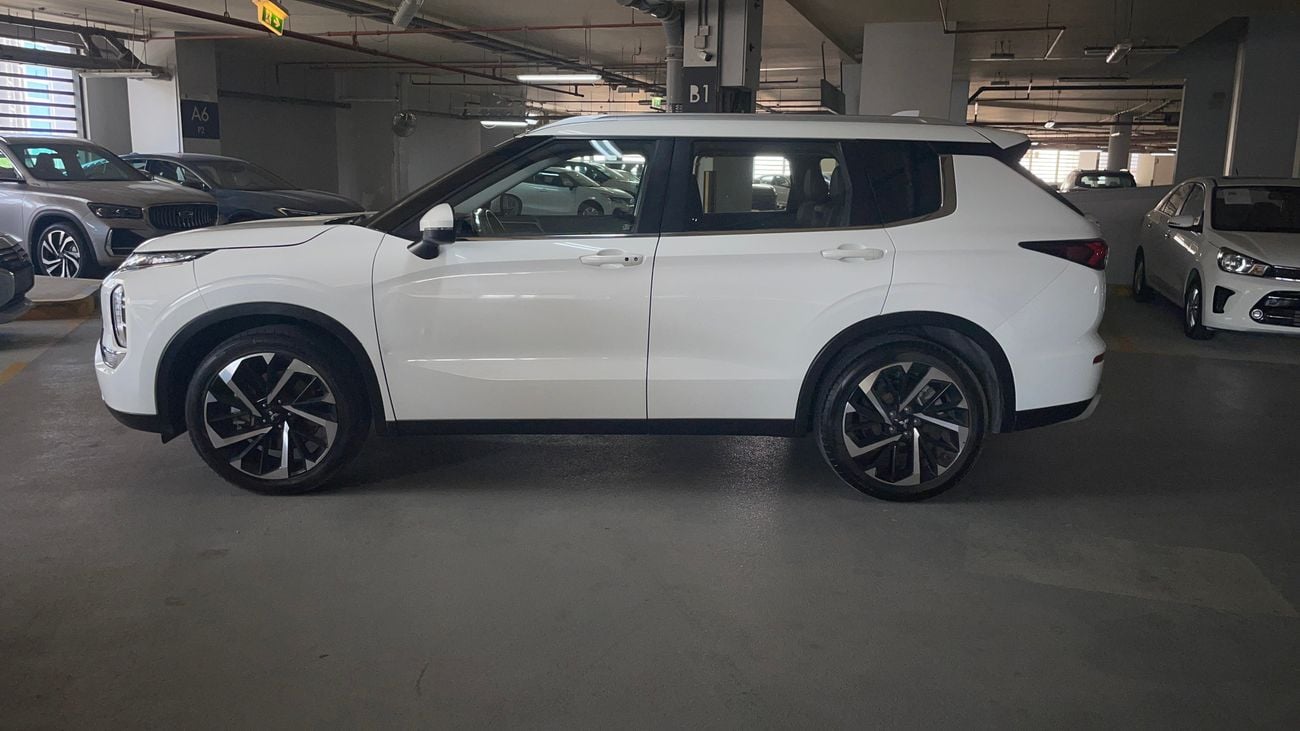 Mitsubishi Outlander 2024 GLX HIGHLINE SYNTHETIC LEATHER 4WD | AED 1254/Month | 0 DP | 30 Day Return | Warranty