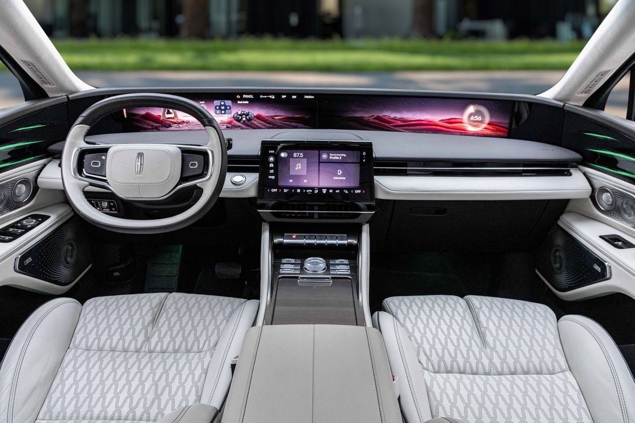 Lincoln Nautilus Nautilus Presidential | 4,505 P.M | 0% Downpayment | Agency Warranty! | Ramadan Offer!