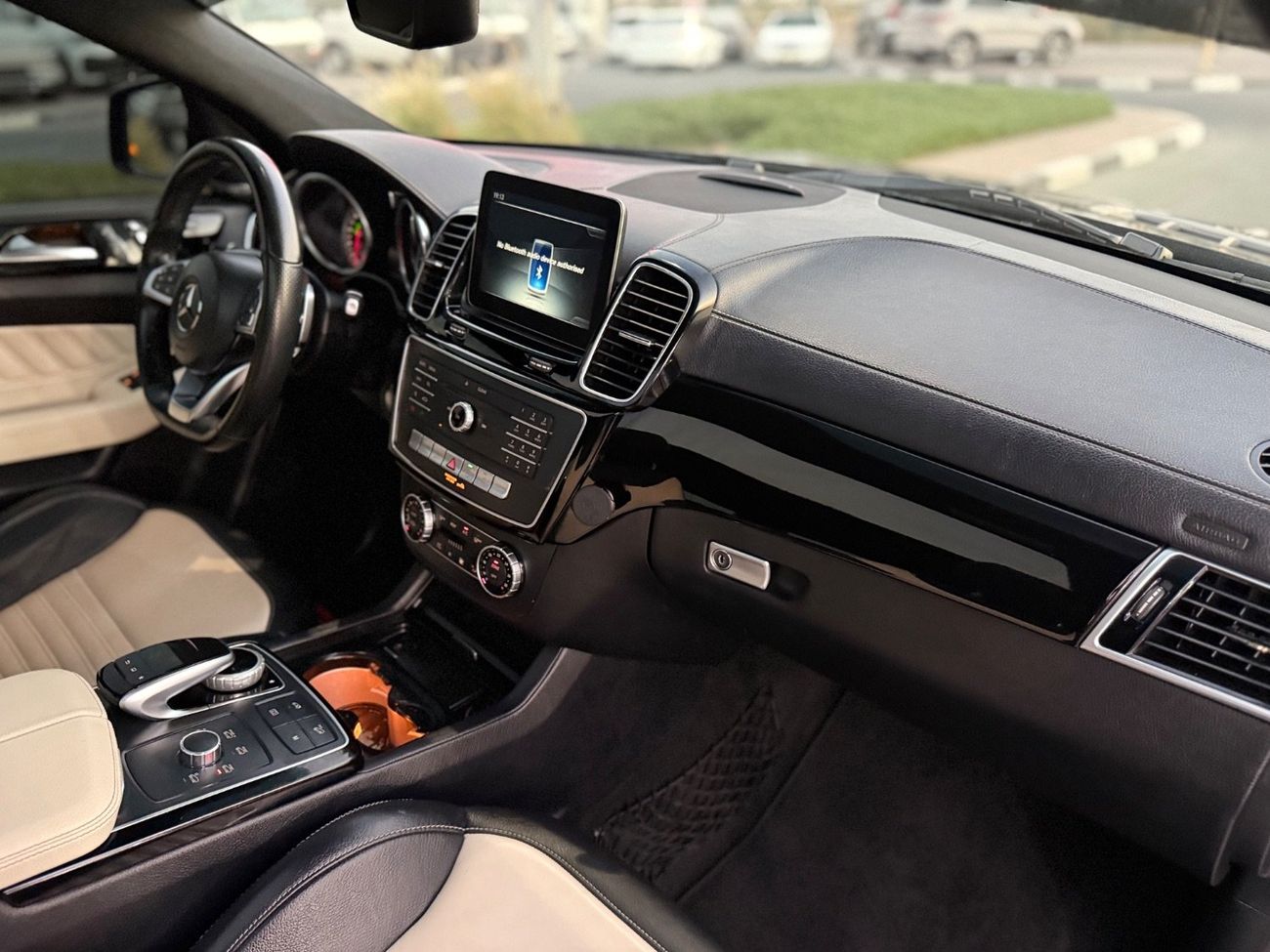 Mercedes-Benz GLE 43 AMG Mercedes Benz GLE 43 AMG Coupe 3.0L