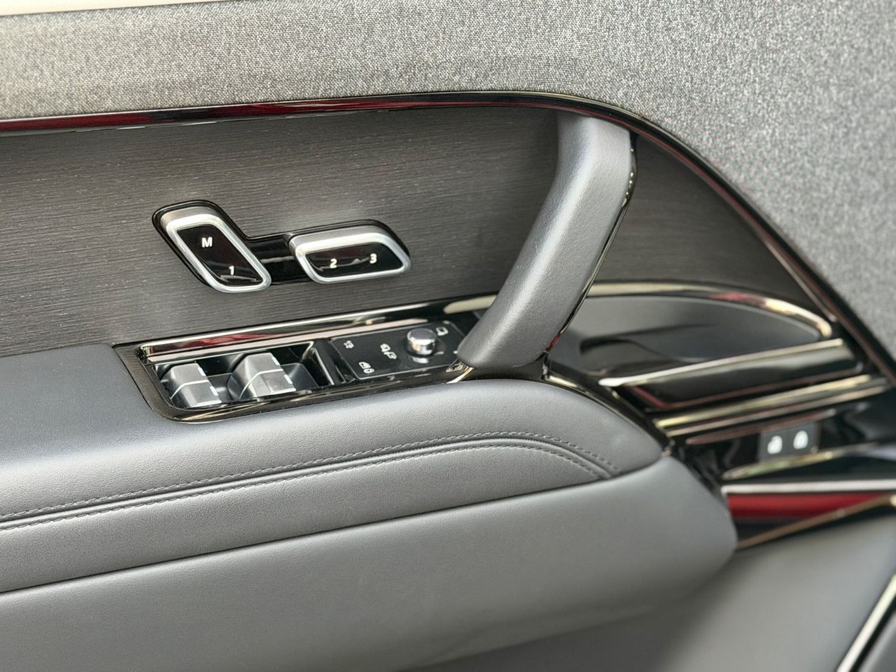 Land Rover Range Rover Sport SE P400 3.0L Range Rover Sport SE P400 V6 / USA / 2023 / Very clean condition