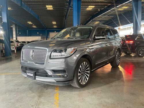 Lincoln Navigator Reserve | Guaranteed Warranty | 0 Down Payment