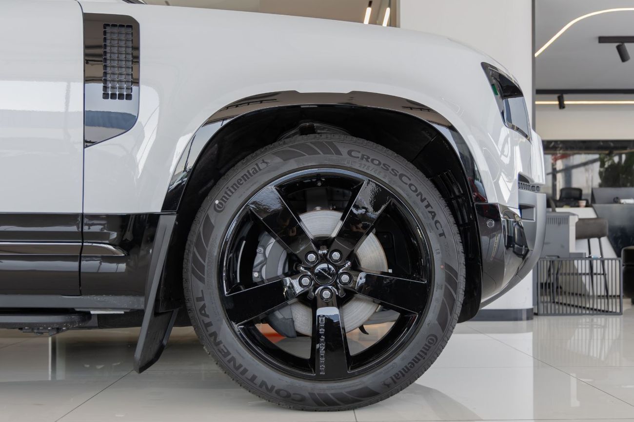 Land Rover Defender Land Rover Defender X-Dynamic HSE P400 - 2026 - GCC (Export)