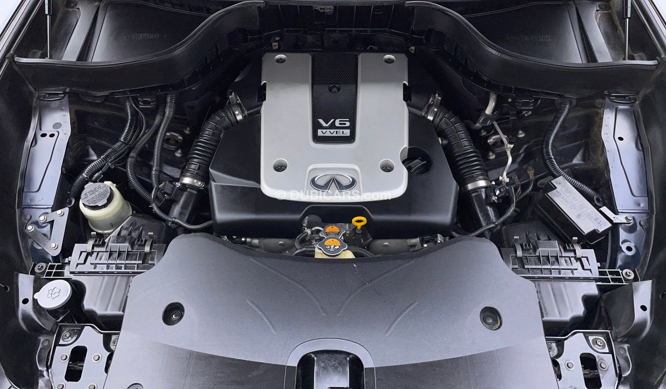 Infiniti QX70 LUXURY 3.7 | Zero Down Payment | Free Home Test Drive