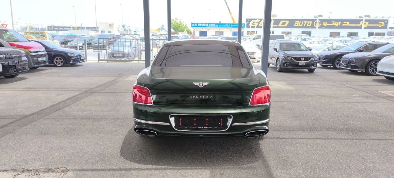 Bentley Flying Spur 6.0T W12