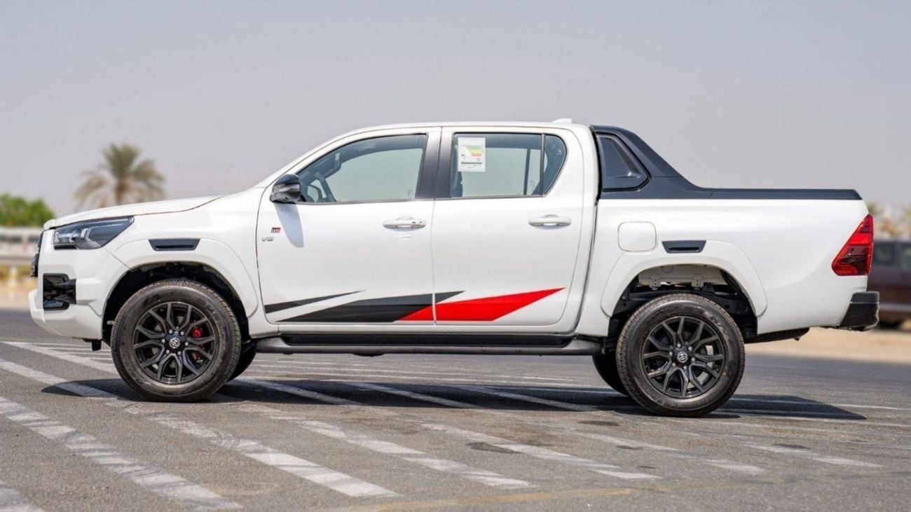 Toyota Hilux DC GR SPORT 4.0P AT 4X4 - WHITE