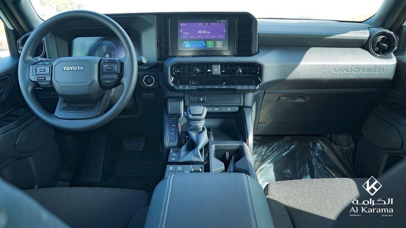 تويوتا برادو 2.8 لتر | ديزل دفع رباعي | كاميرا خلفية | 7 مقاعد | مواصفات خليجية | عداد كيلومترات صفر