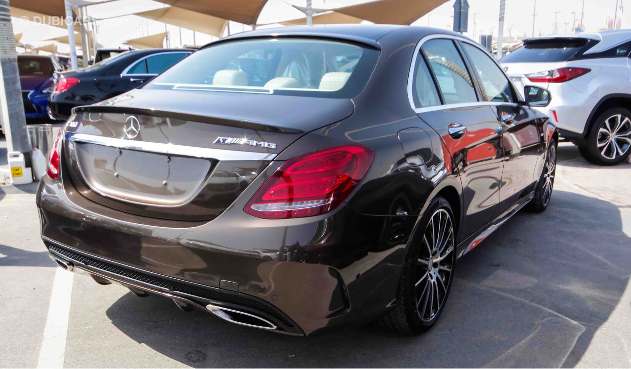 مرسيدس بنز C 300 S