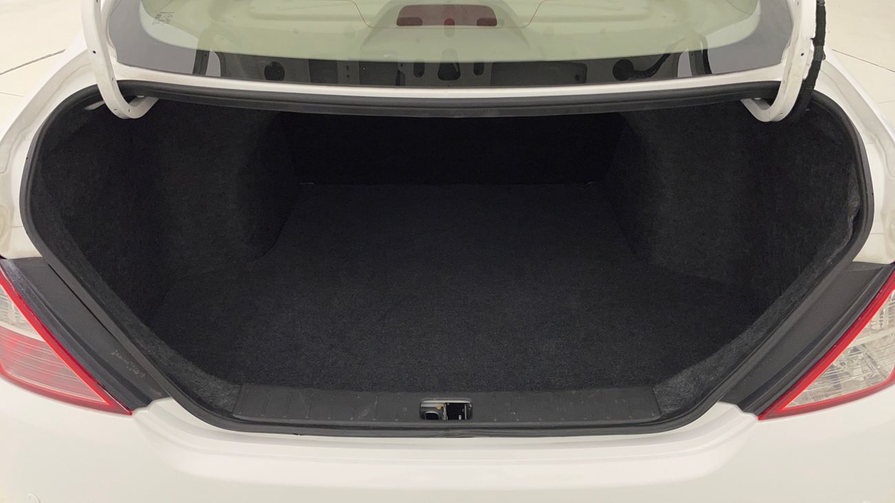 نيسان صني S 1.5 | بدون دفعة مقدمة | اختبار القيادة في المنزل