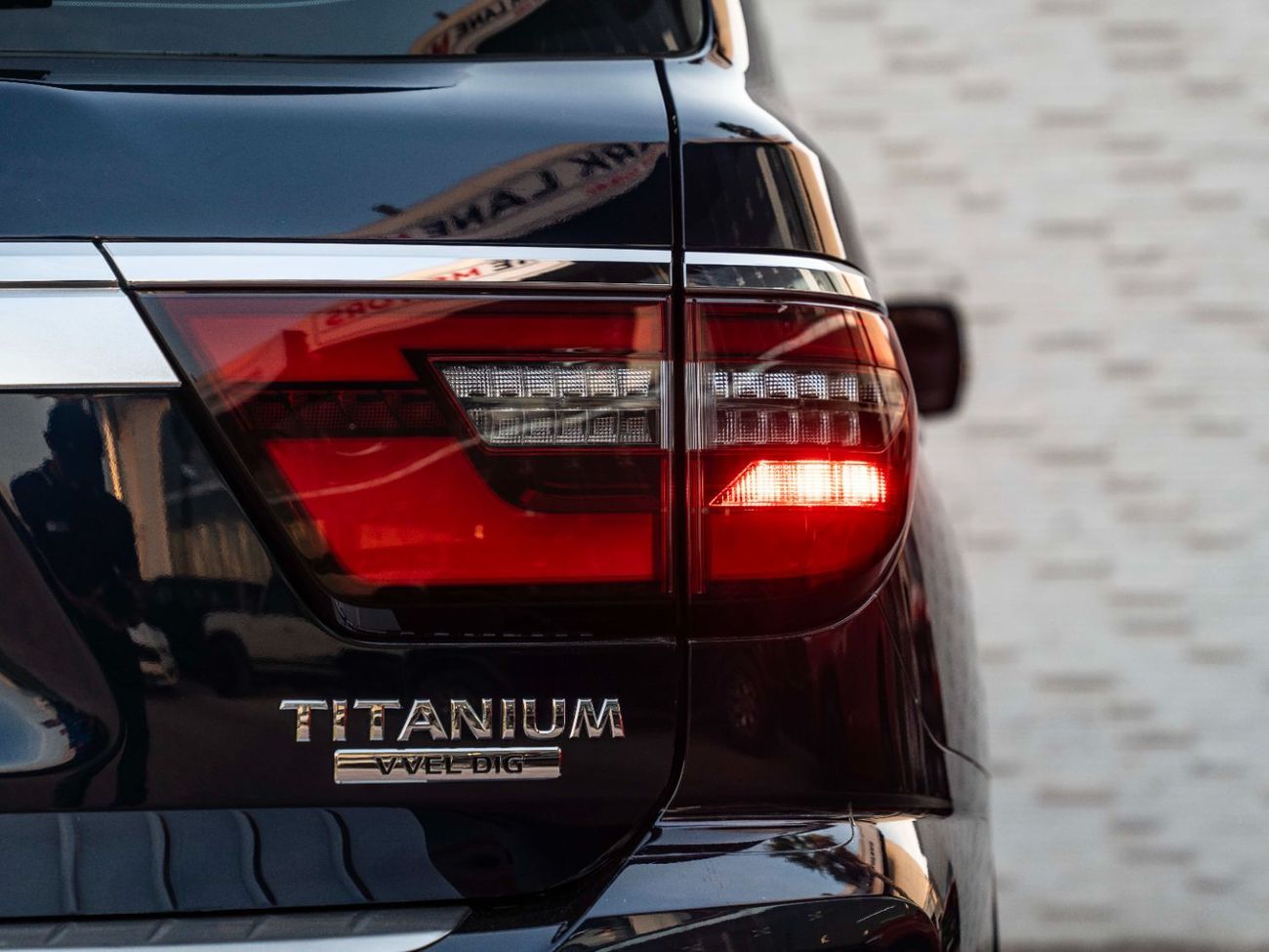 Nissan Patrol LE Titanium 5.6L