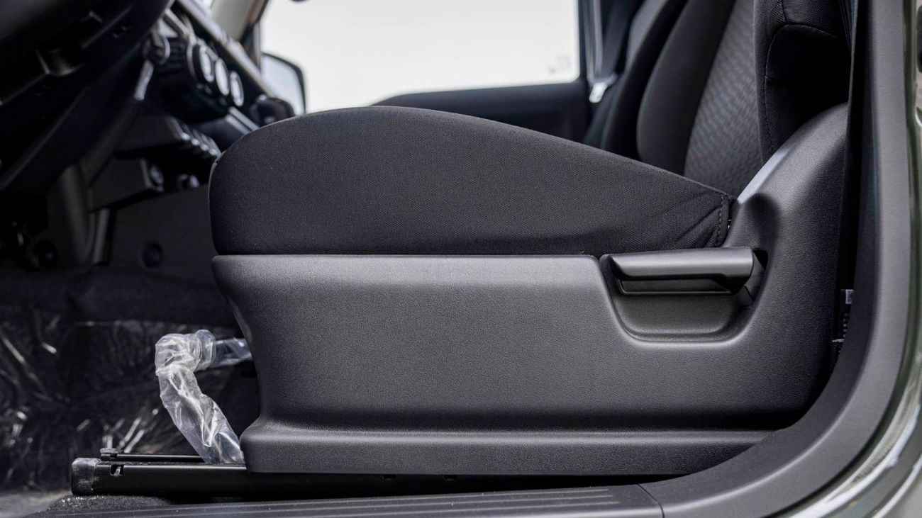 سوزوكي جيمني GLX     MT 1.5