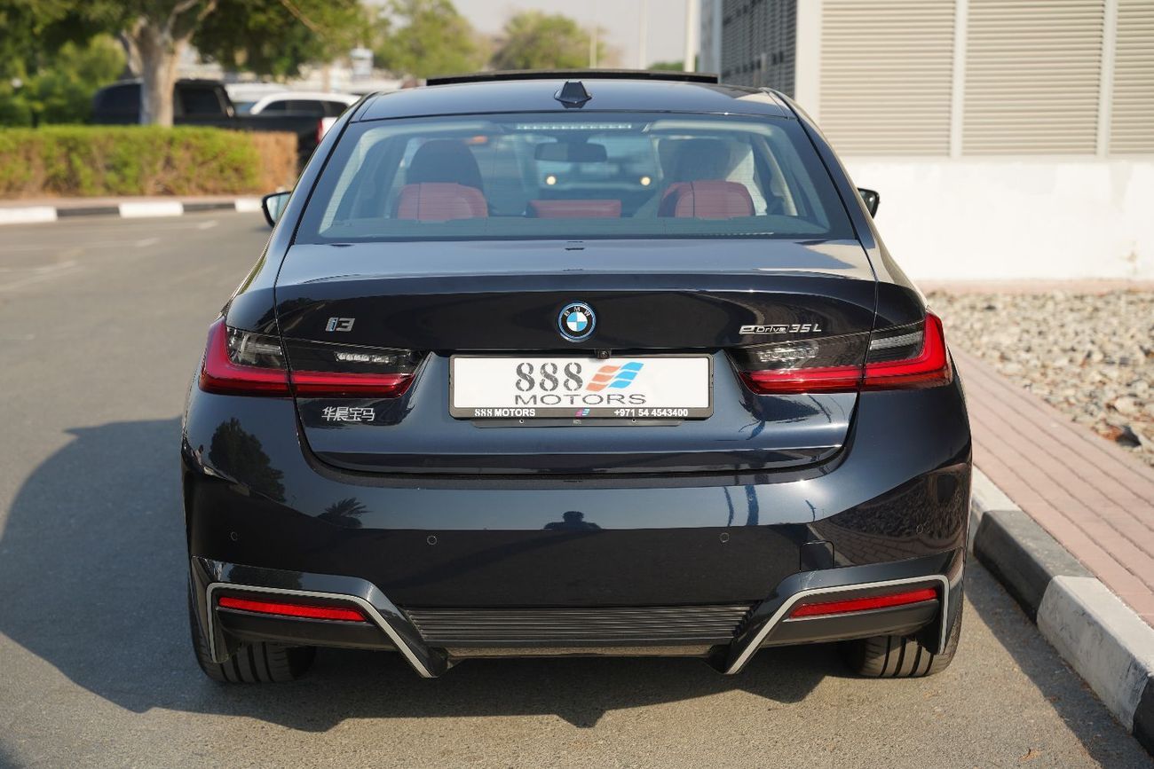 بي أم دبليو i3 2026 BMW e-Drive 35L M-Sport Package FWD 0Km