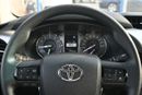 Toyota Hilux SGLX S GLX 2.7L 4WD A/T Toyota Hilux SR5 2.7L Automatic, Petrol, 4WD, Pickup