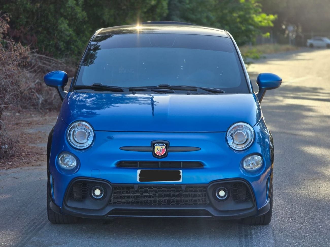 Fiat 500 FIAT 695 ABARTH 2023 GCC // UNDER WARRANTY // SERVICE CONTRACT //ORGINAL PAINT // ACCIDENT FREE // 2