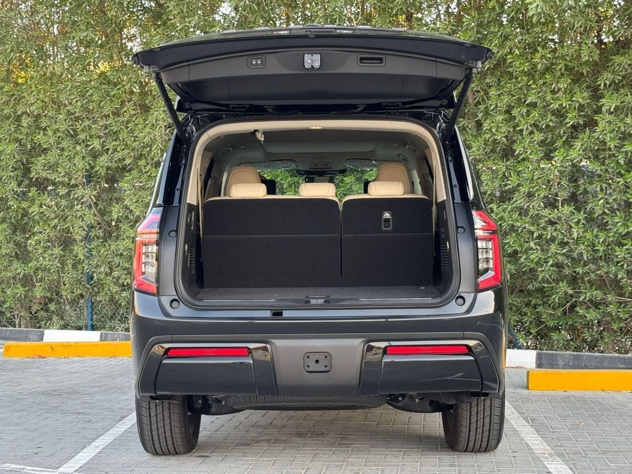 Nissan Patrol LE PLATINUM CITY | Brand New