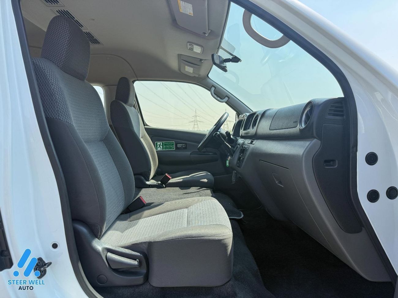 Nissan Urvan Microbus 13-Seater Automatic (5-Door) Microbus 13-Seater Manual (5-Door) NV350 2.5L RWD | 13-Seater